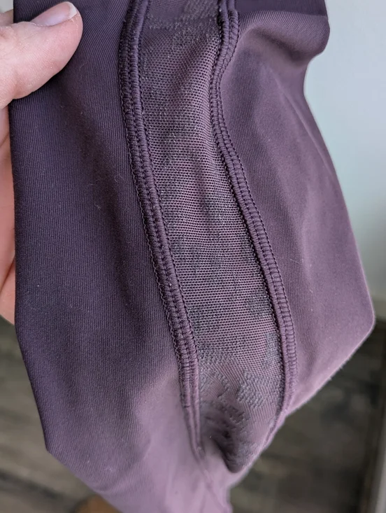 Lululemon Meant to Move High-Rise Tight 25" - Size 4 - Black Cherry - Picture 4 of 12
